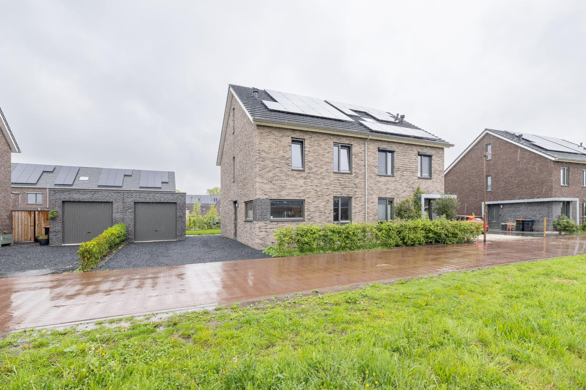 G. van Schuppenstraat 15 (afbeelding 1)