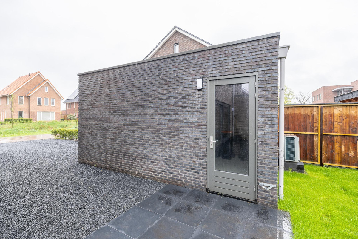 G. van Schuppenstraat 15 (afbeelding 32)