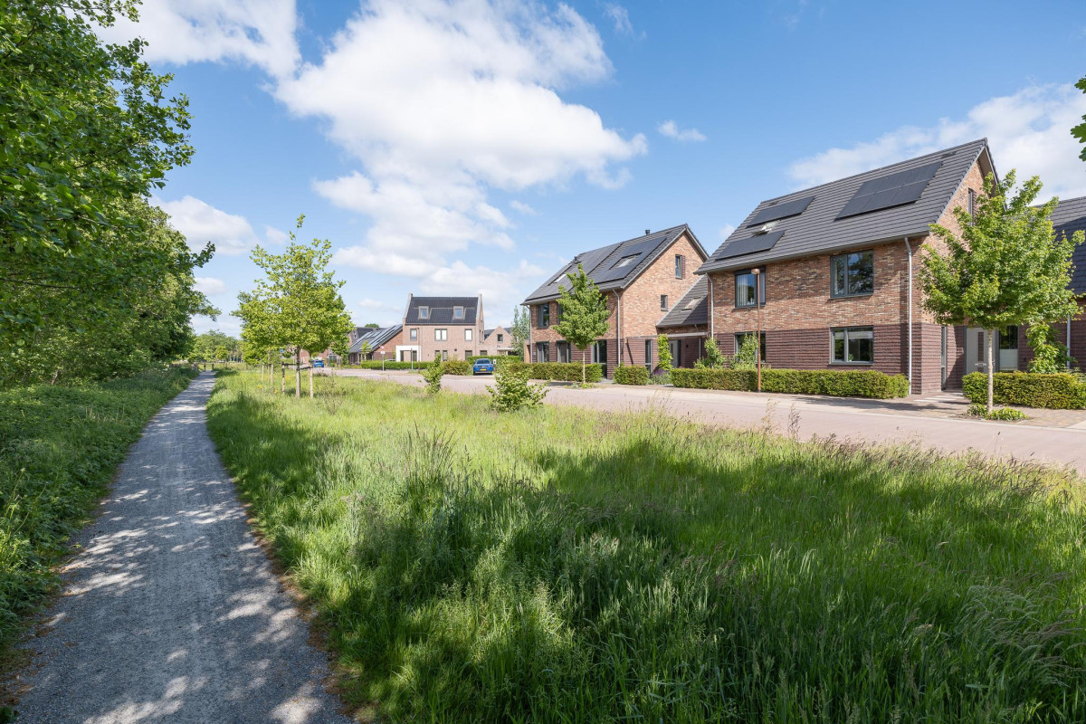 J. van der Woerd-Mollstraat 9 (afbeelding 60)
