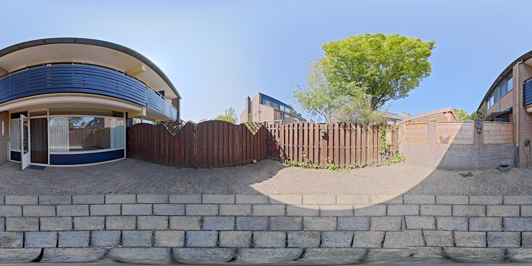 Doornenburg 12 (360 4)