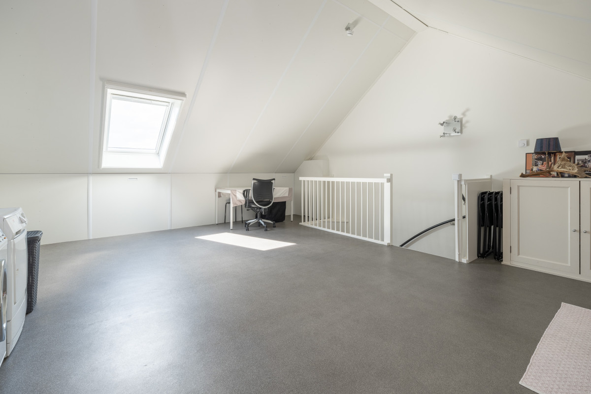 Buru 13 (afbeelding 30)