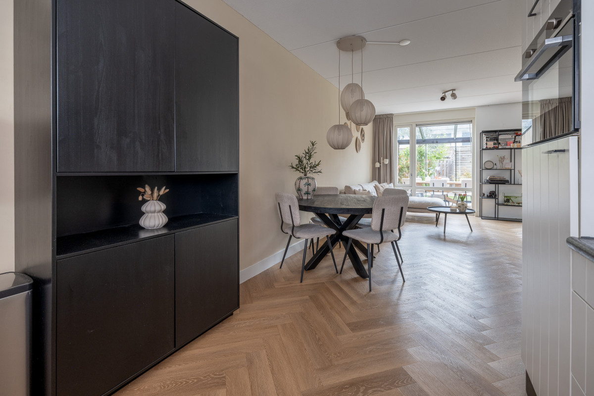 Buru 67 (afbeelding 12)