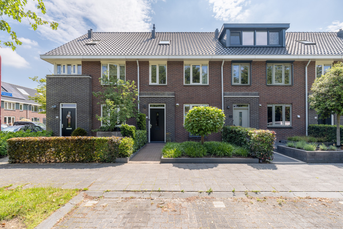 Raperbeek 54 (afbeelding 1)