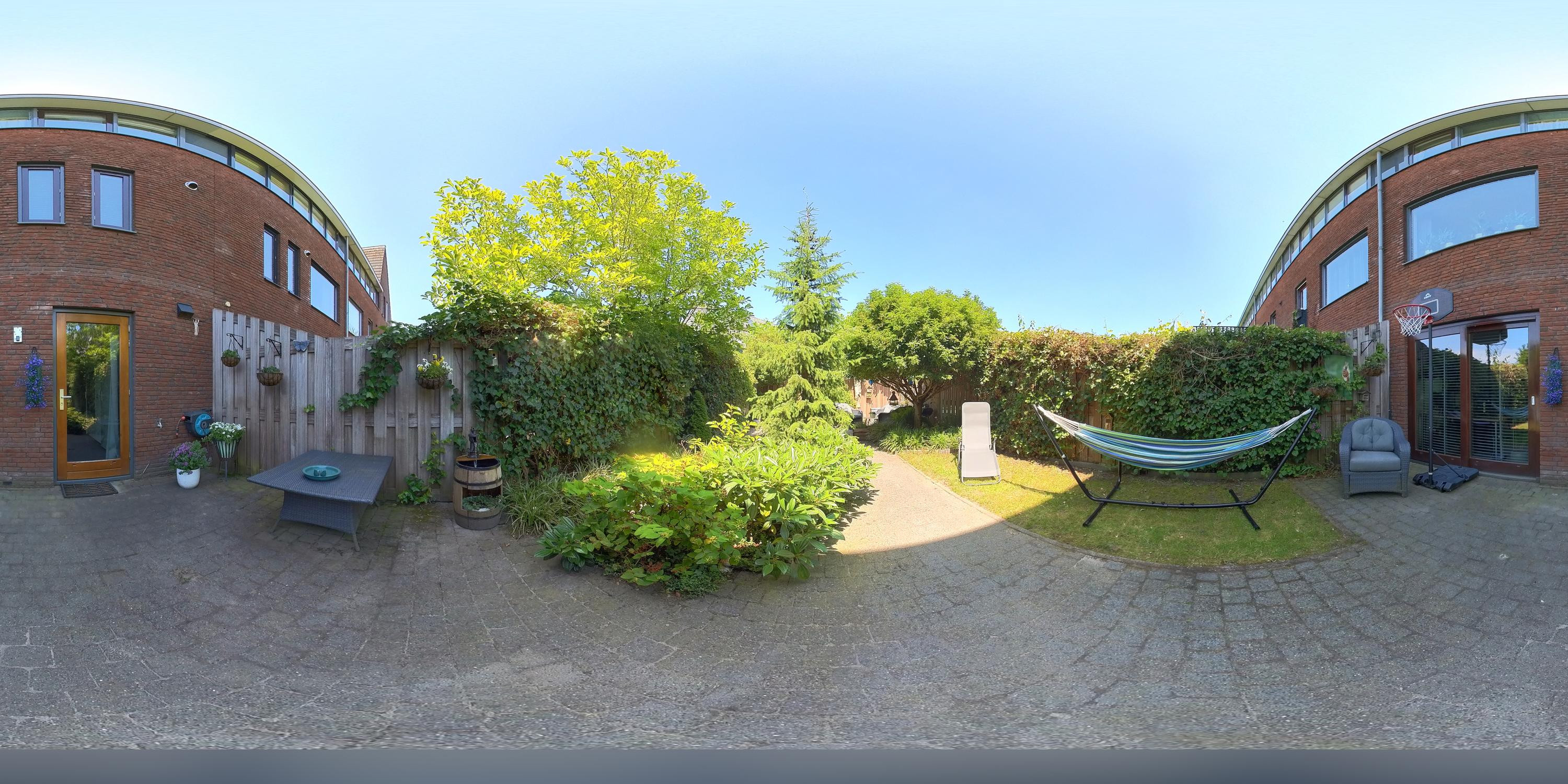 Raperbeek 12 (360 3)