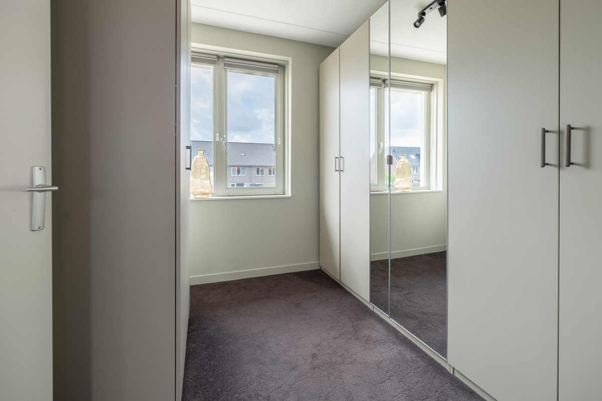 J. van den Broekstraat 7 (afbeelding 31)