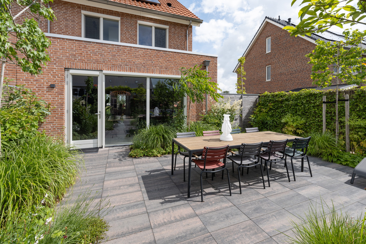 J. van den Broekstraat 7 (afbeelding 48)