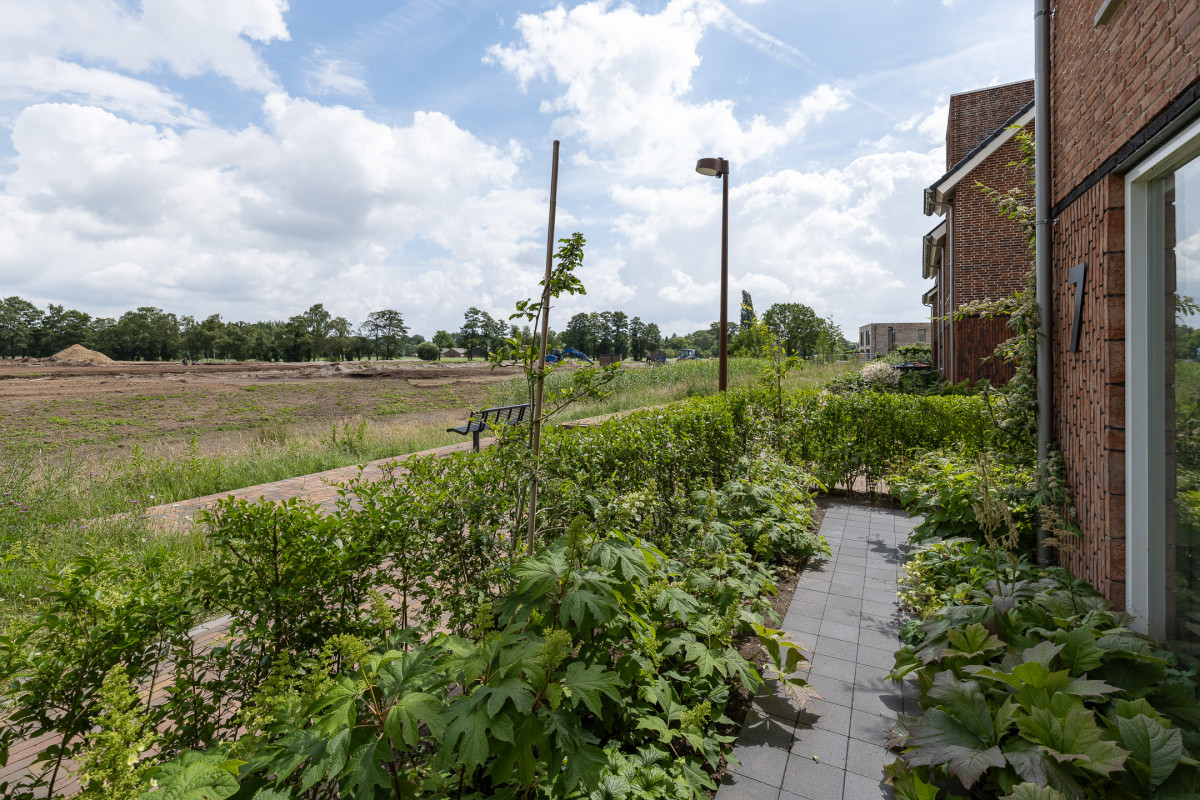 J. van den Broekstraat 7 (afbeelding 54)