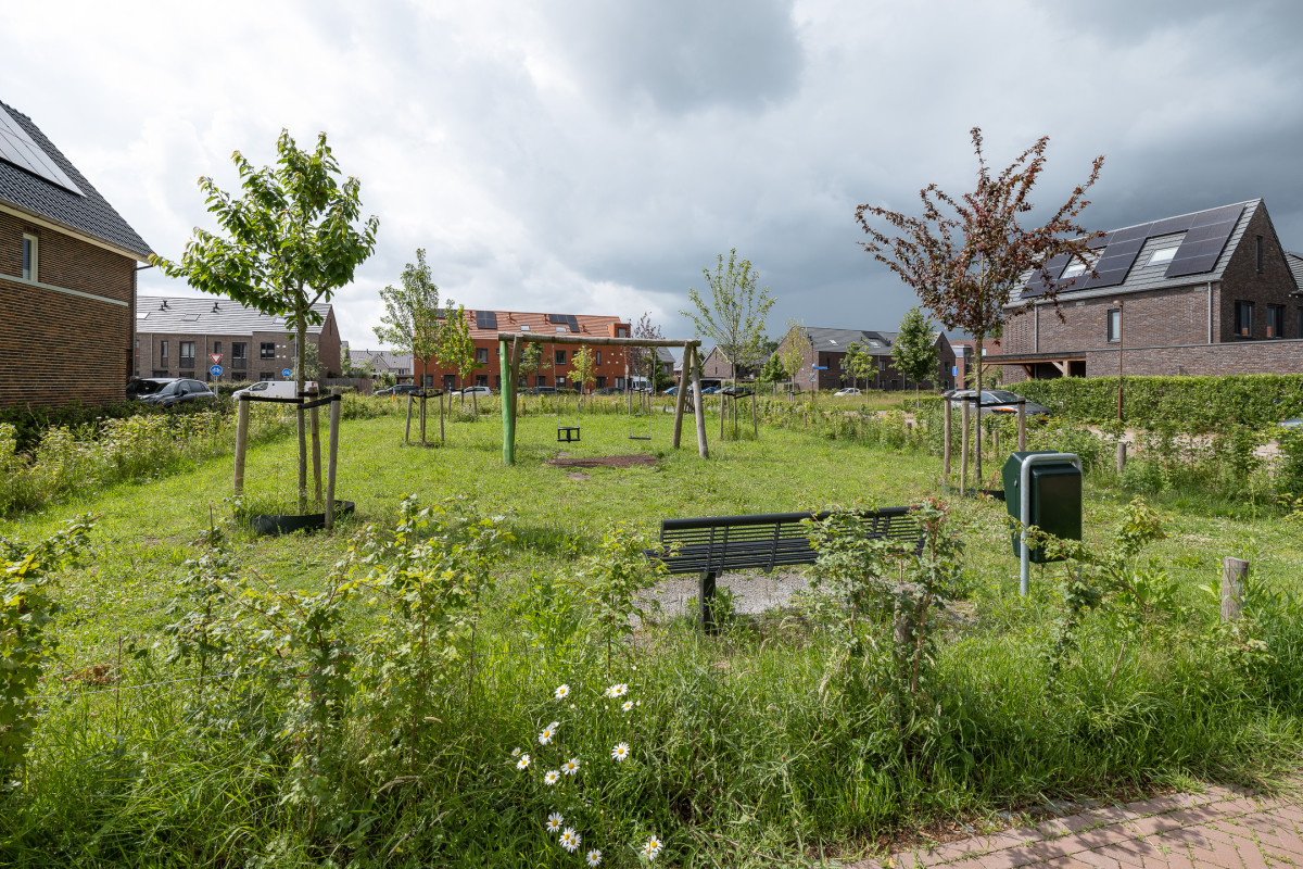J. van den Broekstraat 7 (afbeelding 58)