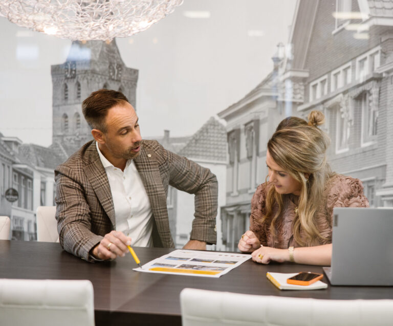 Presentatie bedrijfspanden - Westeneng Makelaars